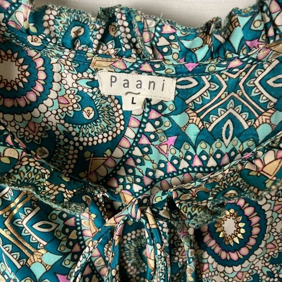 Teal Medallion Ruffle Tie-Neck Sleeveless top - Picture 3 of 4